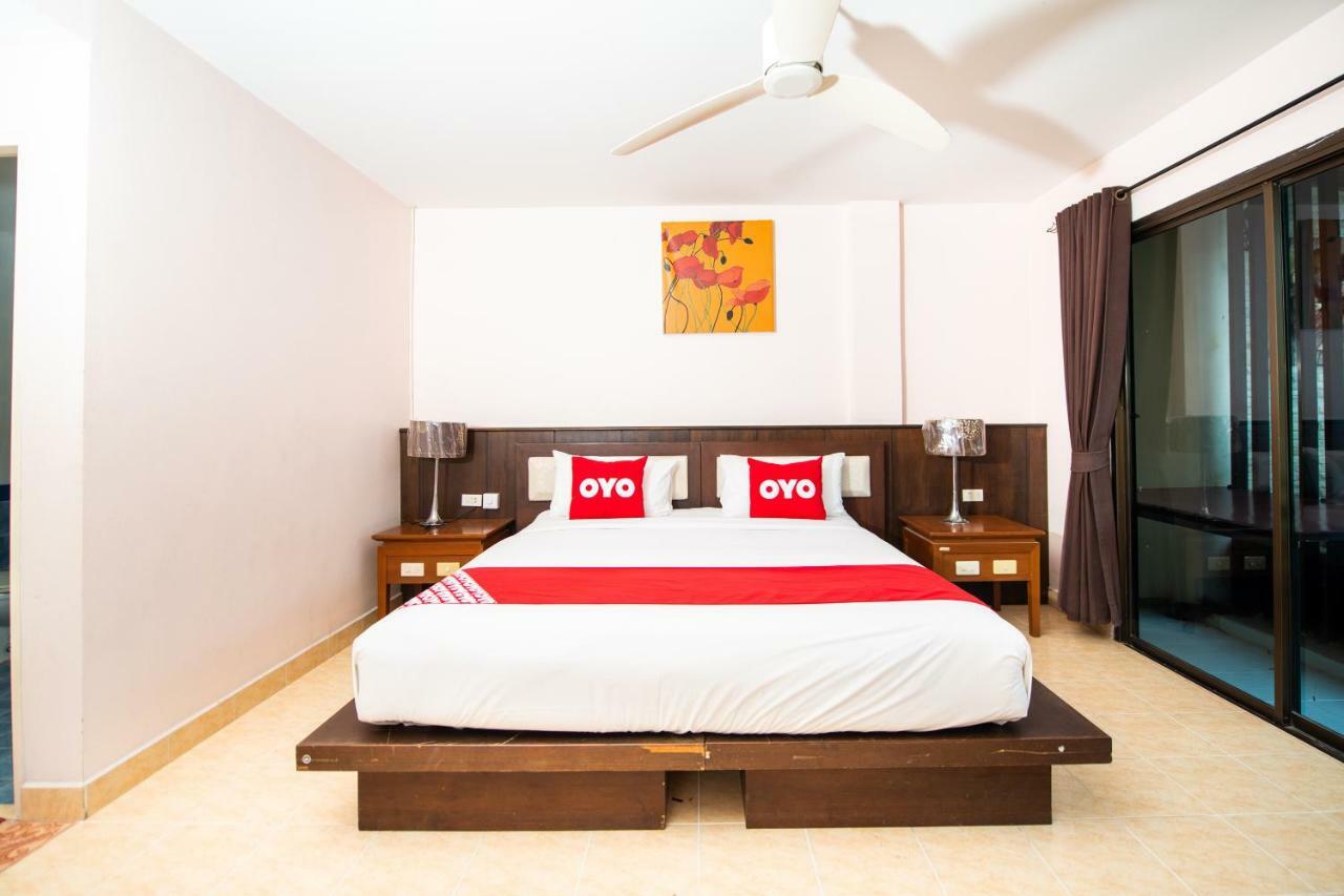 Oyo 343 Wanna Marine Hotel Patong Exterior photo