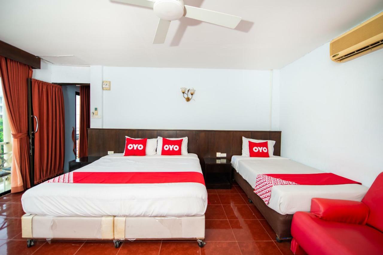 Oyo 343 Wanna Marine Hotel Patong Exterior photo