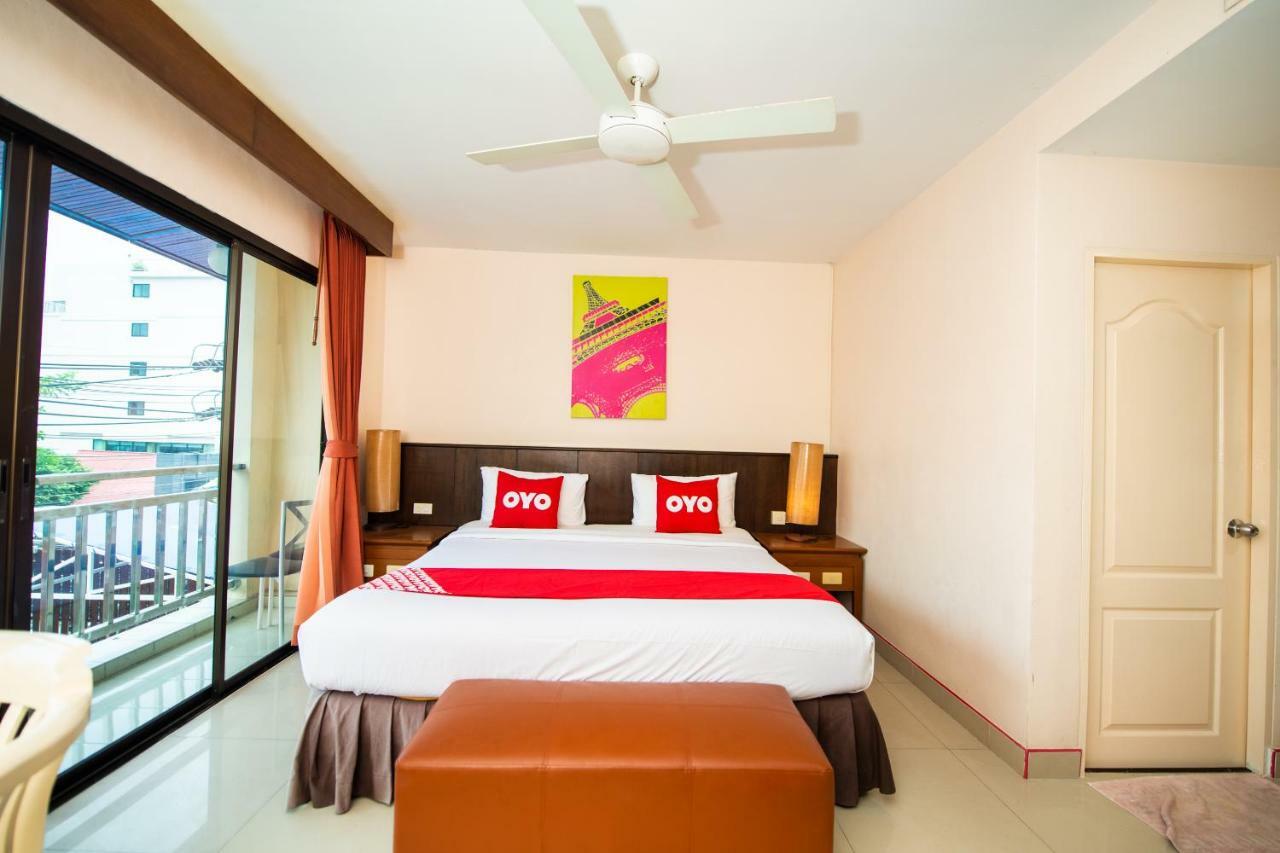 Oyo 343 Wanna Marine Hotel Patong Exterior photo